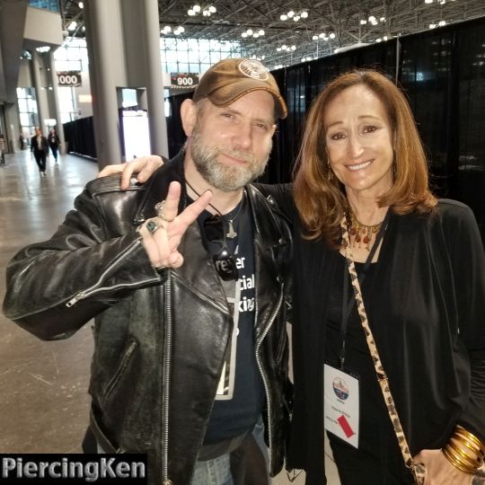 convention photos, travel and adventure show 2022, photos from the travel and adventure show, ken pierce media photo