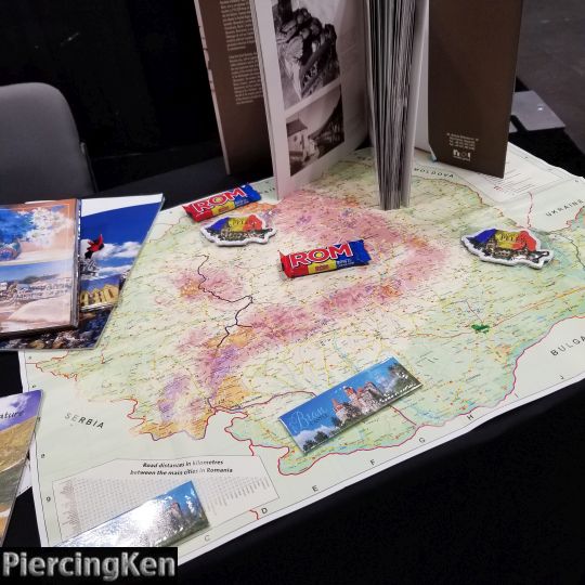 convention photos, travel and adventure show 2022, photos from the travel and adventure show, ken pierce media photo