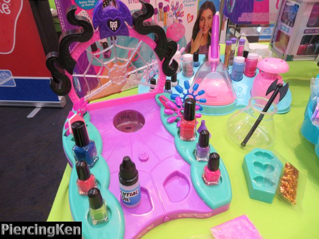 toy insider, sweet suite 2023, photos from toy insider sweet suite 2023