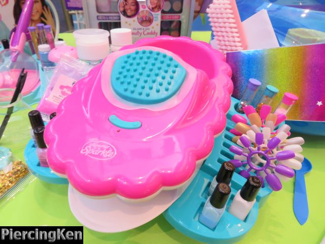 toy insider, sweet suite 2023, photos from toy insider sweet suite 2023