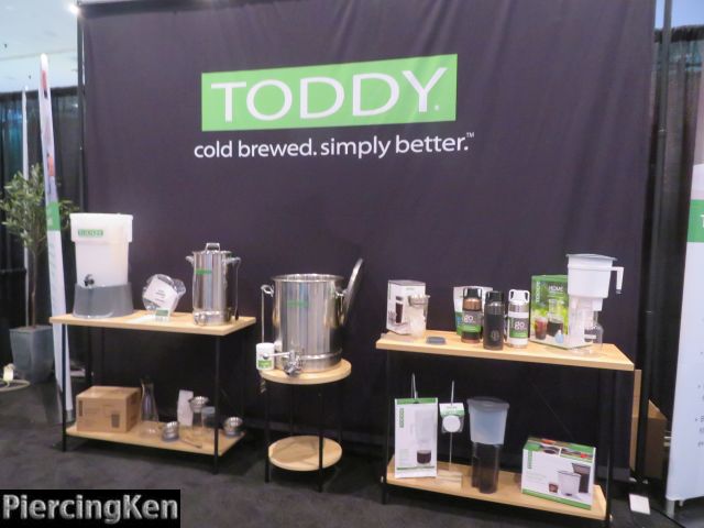 trade show photos, coffeefest 2025, photos from coffeefest 2025, ken pierce media photo